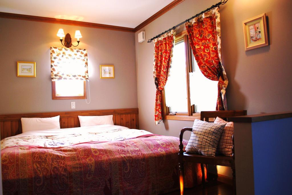 Aromatic Garden Villa La Poltrona Насу Екстериор снимка