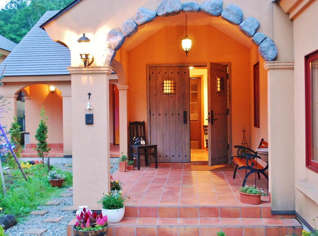 Aromatic Garden Villa La Poltrona Насу Екстериор снимка